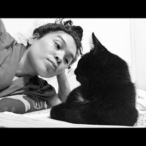 Meet your Posher, Carolina